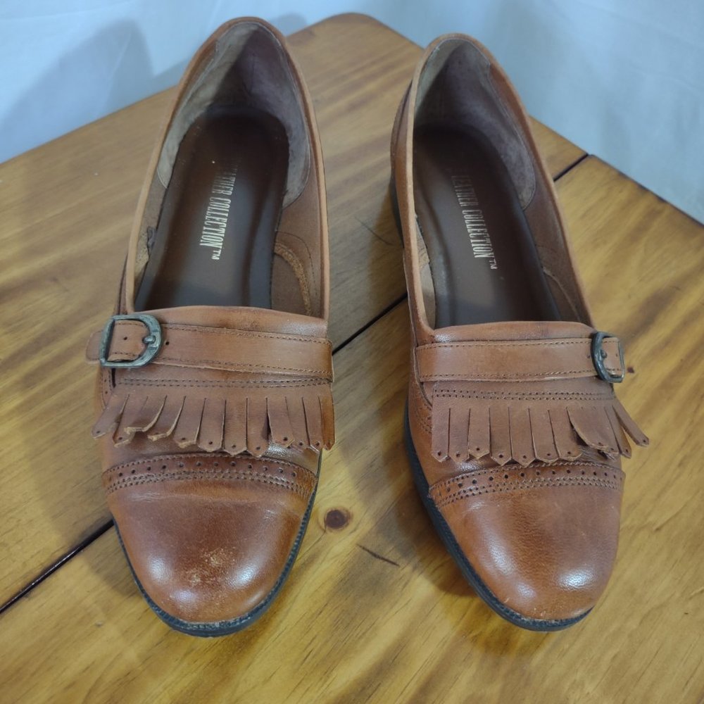 Womens Sz 10 Genuine Leather Kiltie Classic Tan Loafer w Petite Buckles & Fringe